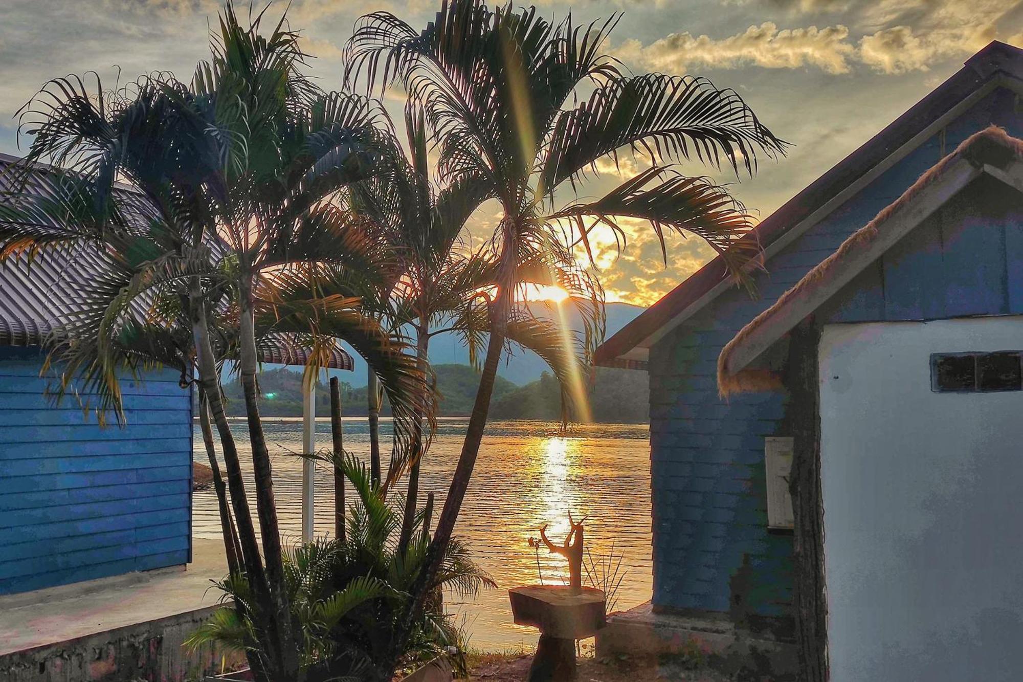 Sunset Nam Ngum Resort Vangviang Kültér fotó