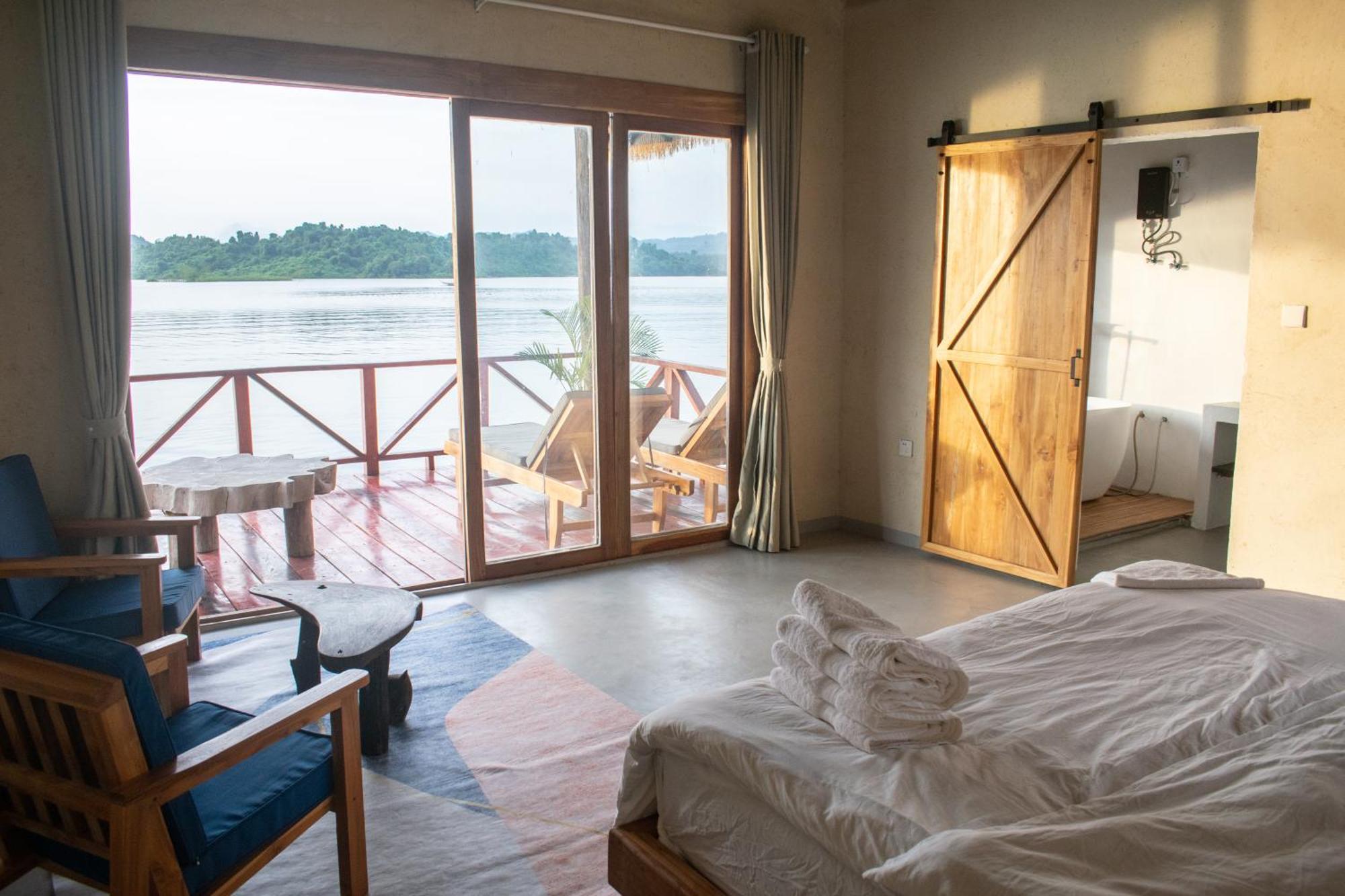 Sunset Nam Ngum Resort Vangviang Kültér fotó